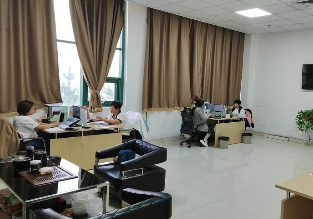 办公室-3.jpg